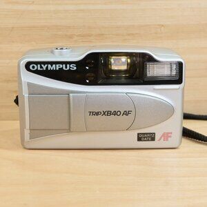 Olympus Trip XB40 AF 35mm Point and Shoot Film Camera / Tested & Working